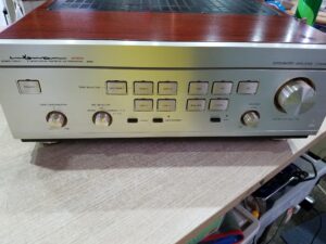 LUXMAN｜L-570 プリメインアンプ