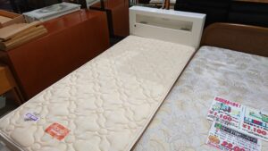 東京インテリア 収納付 シングルベッド
