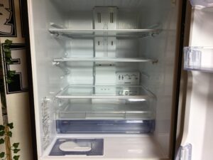 MITSUBISHI｜2017年製｜330L 3ドア冷凍冷蔵庫｜MR-CX33A（右開き）買取 