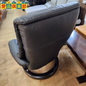 himolla ヒモラ ドイツ製 回転式 本革オットマン付きパーソナルチェア 