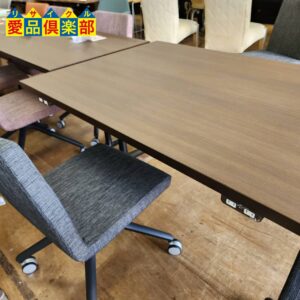 愛品倶楽部柏店】oliver コンセント4個付 突板天板スチール脚テーブル 