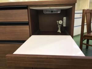 河口家具製作所｜スライド扉キッチンボード｜メイト買取致しました｜愛  