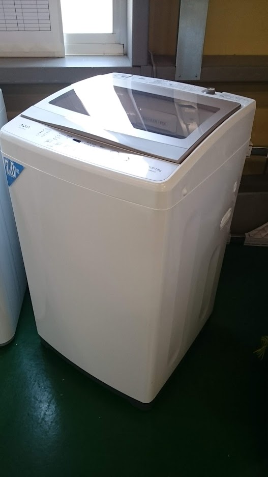 2020年製 洗濯機 AQUA ガラストップ 7.0kg AQW-GS70HBK