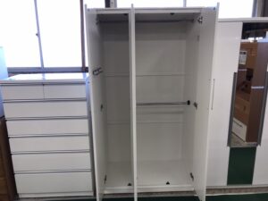 ニトリ｜3枚扉ワードローブ｜FSV-33買取致しました｜愛品館八千代店 
