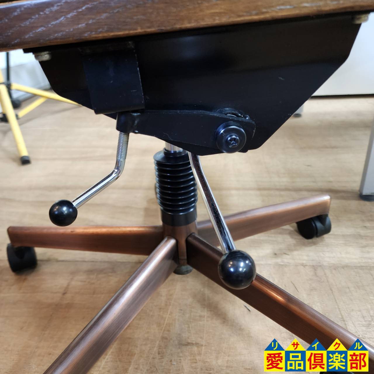 カリモク ドマーニ 書斎椅子買取しました！愛品倶楽部柏店  