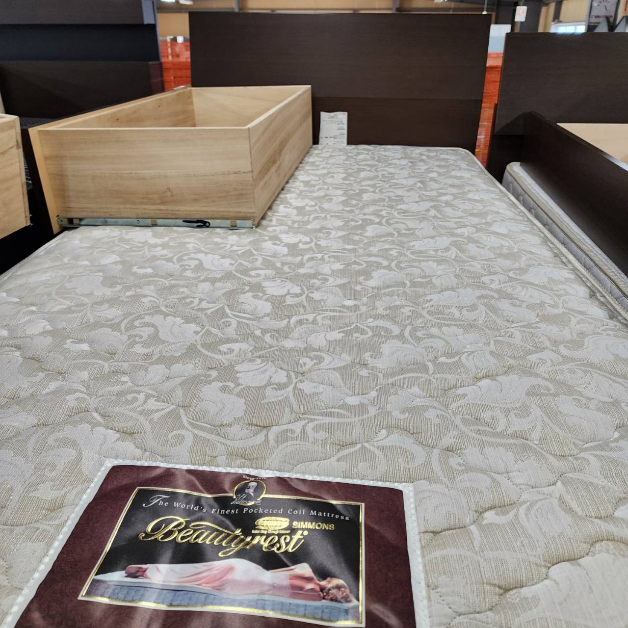 シモンズ 引出付シングルベッド 販売中！愛品倶楽部柏店 | リサイクル  