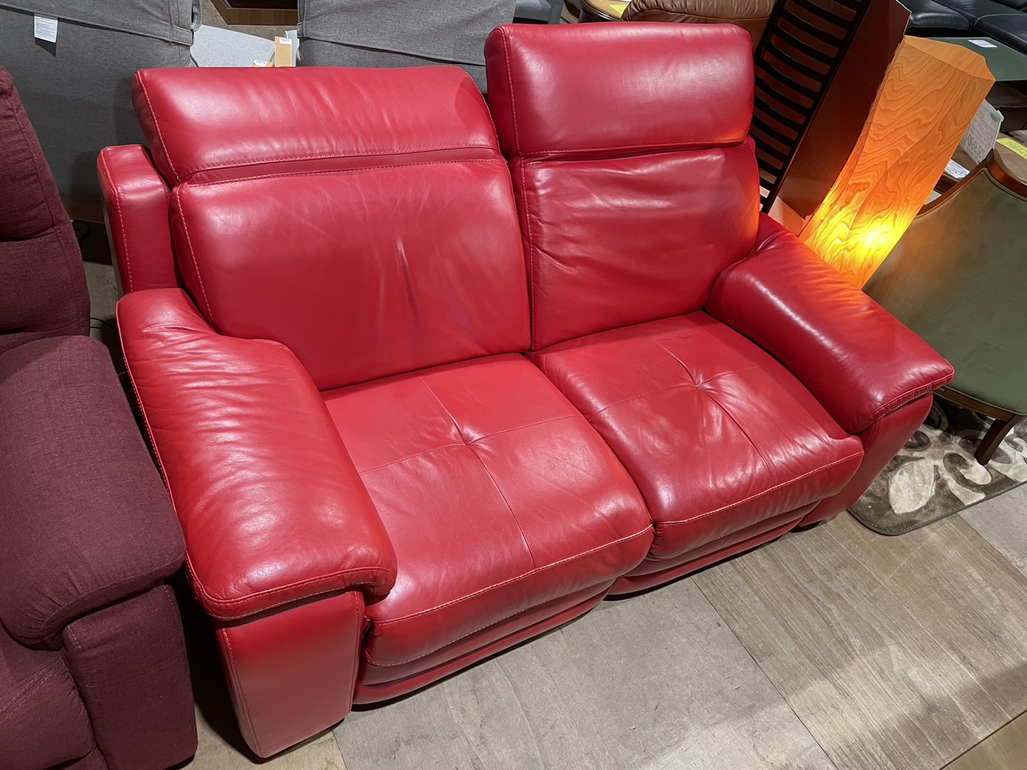 レザーワールド｜2人掛け電動リクライニングソファ入荷致しました 