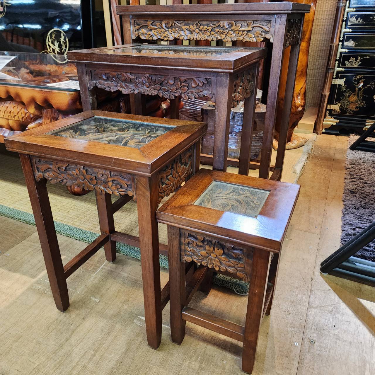 愛品倶楽部柏店】LAVAMAR社 天然石トップ重量級テーブル イタリア製  