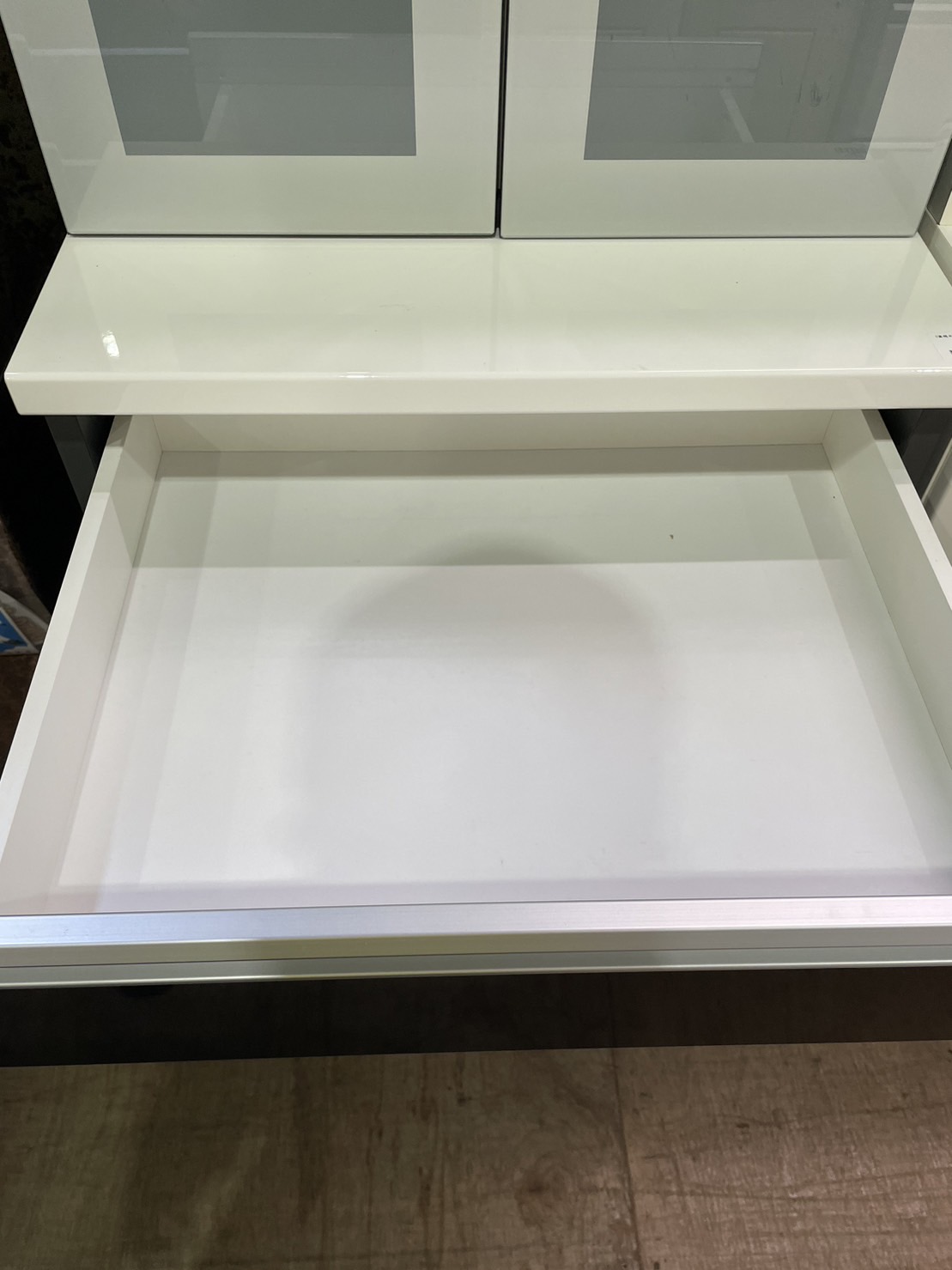 高橋木工所｜SUNNY｜上置き収納付2枚扉食器棚入荷致しました 