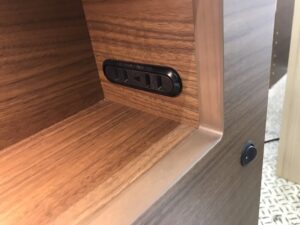 東京インテリア｜シモンズ｜シーリー｜シングルベッド 買取致しました 