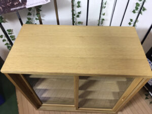 無印良品｜ガラス扉キャビネット｜オーク材買取致しました｜愛品館 