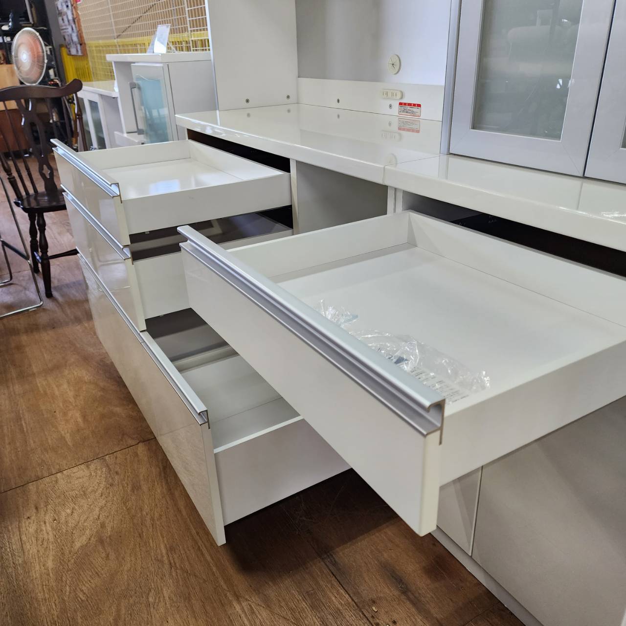 KEYUCA 高橋木工所 2枚スライド扉キッチンボード【愛品倶楽部柏店 
