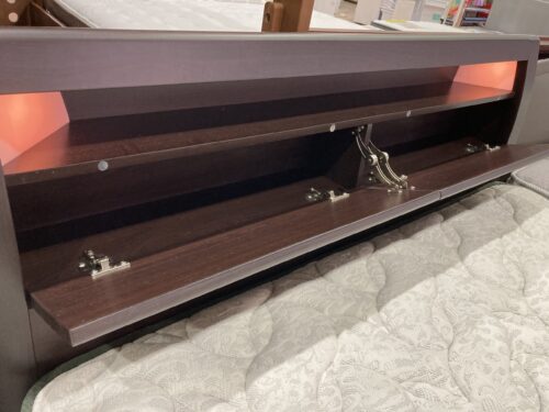 サータ｜ペディック83DX5.8｜跳ね上げ式ダブルベッド入荷致し  