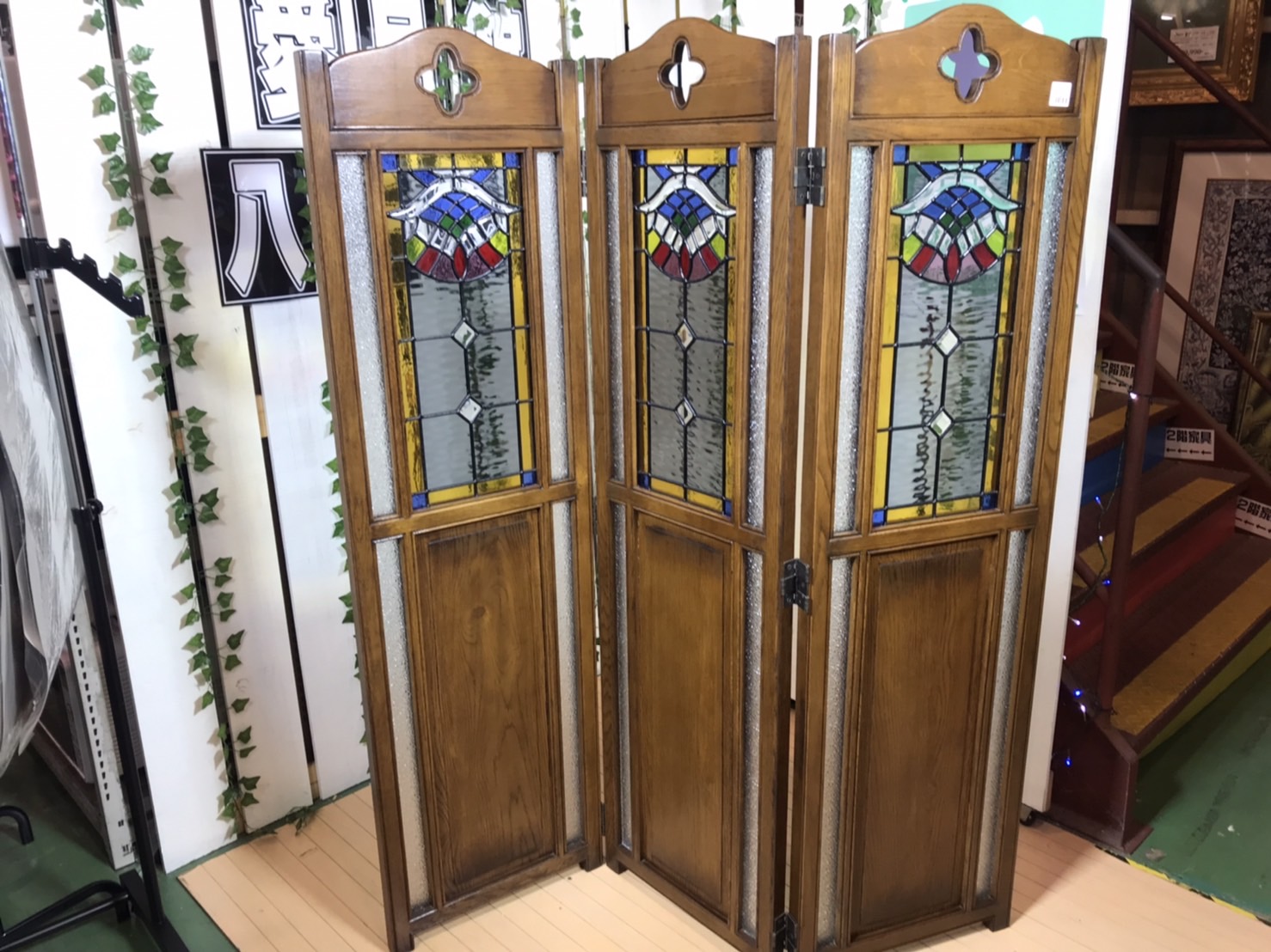 ステンドグラス｜3連パーテーション買取致しました｜愛品館八千代店 
