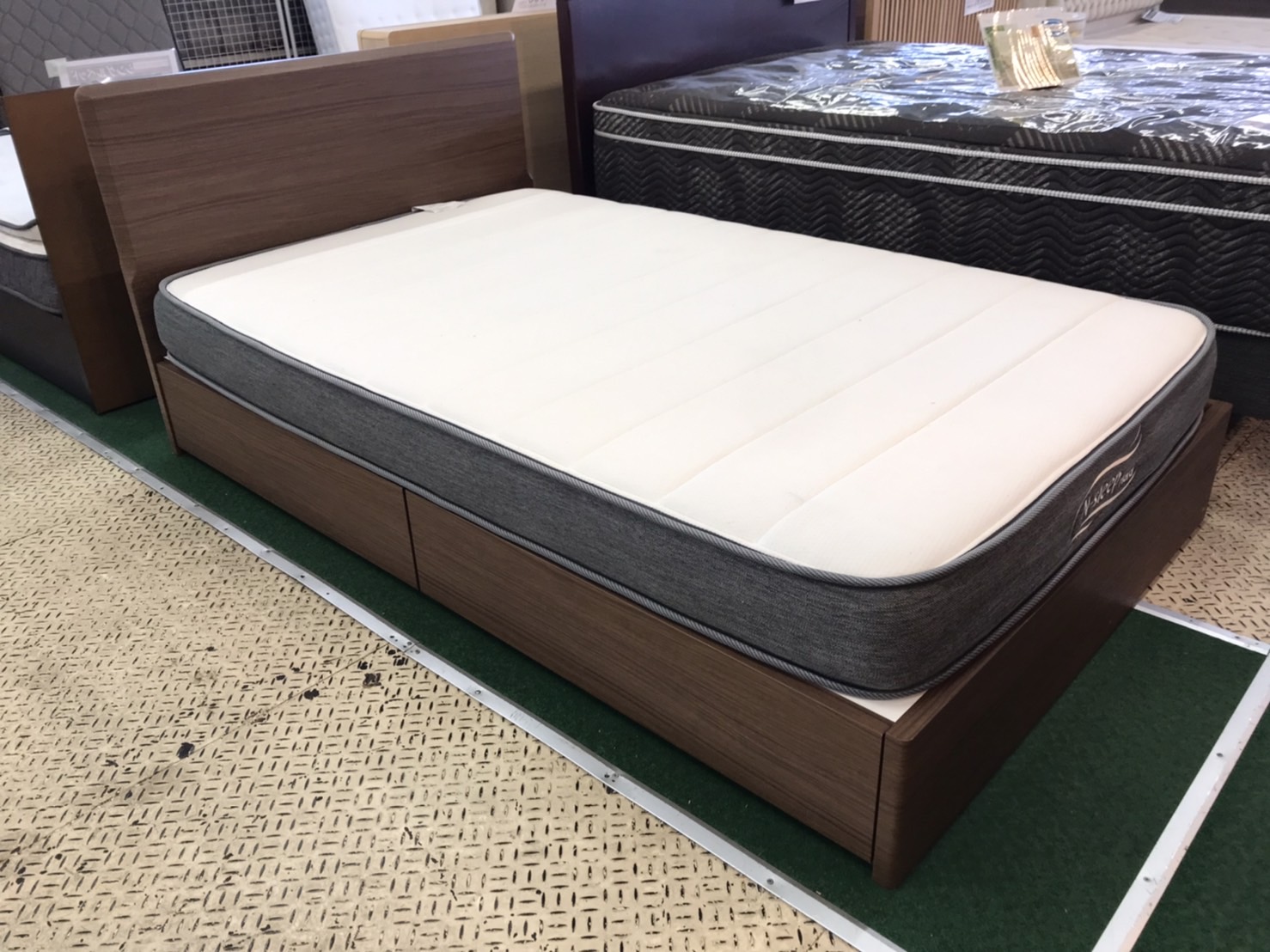 ニトリ｜セミダブルベッド｜Nスリープハード02VB｜買取致しました｜愛  