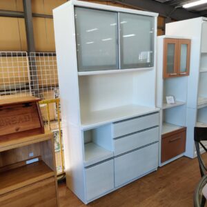 松田家具-2枚スライド扉キッチン 
