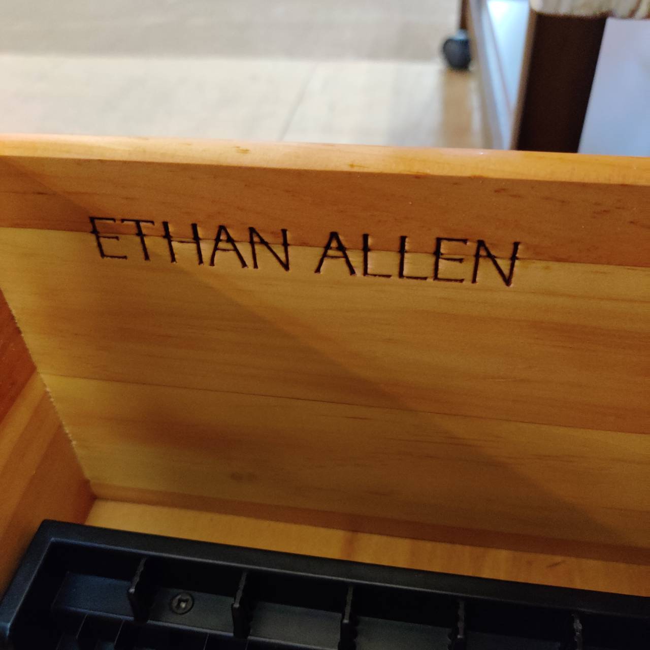 ETHAN ALLEN/イーセンアーレン TVキャビネット 販売中！愛品倶楽部柏店