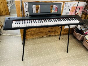 YAMAHA Piaggero NP-32B 電子キーボード