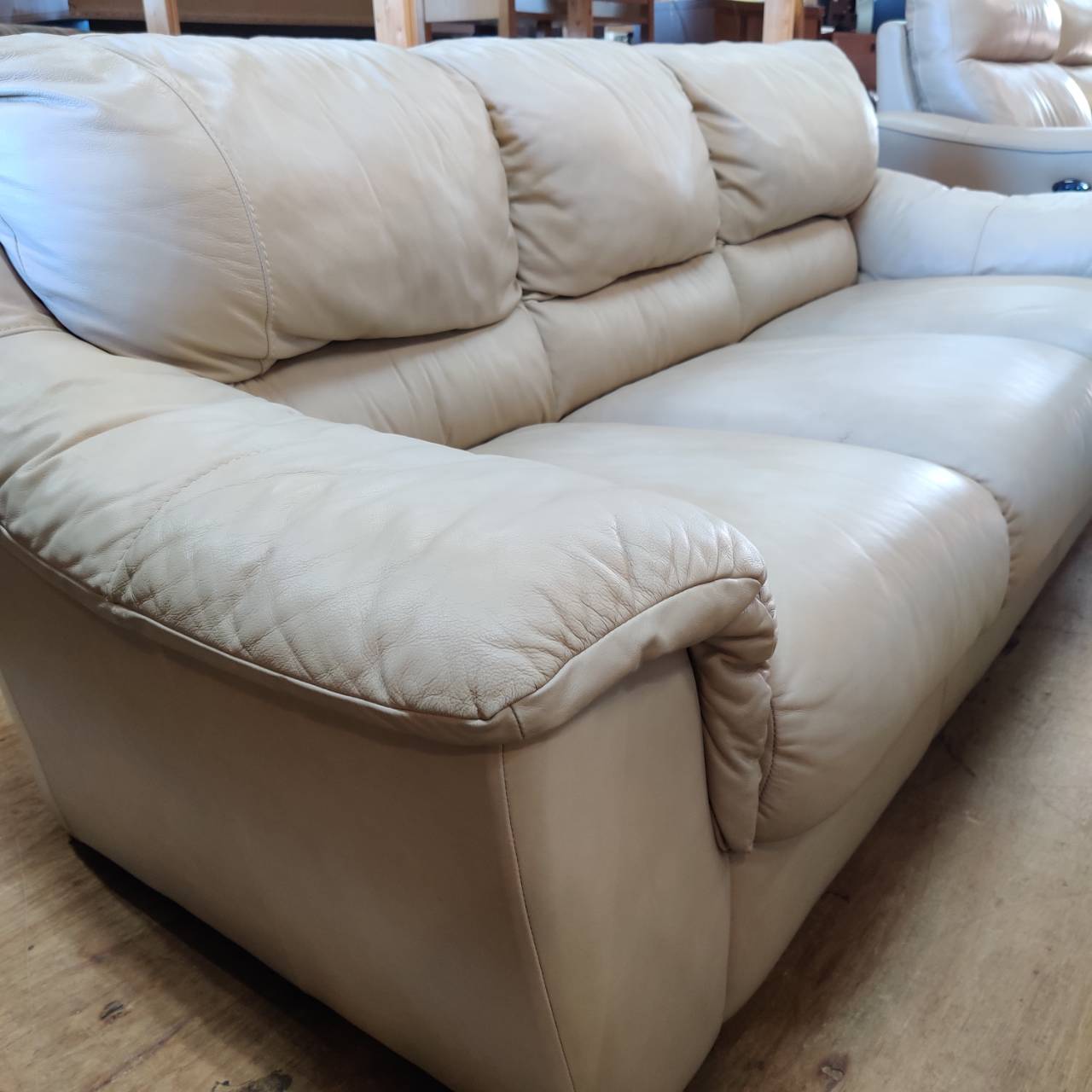 ltal Sofa 総本革3人掛けソファ 販売中！愛品倶楽部柏店 | リサイクル  