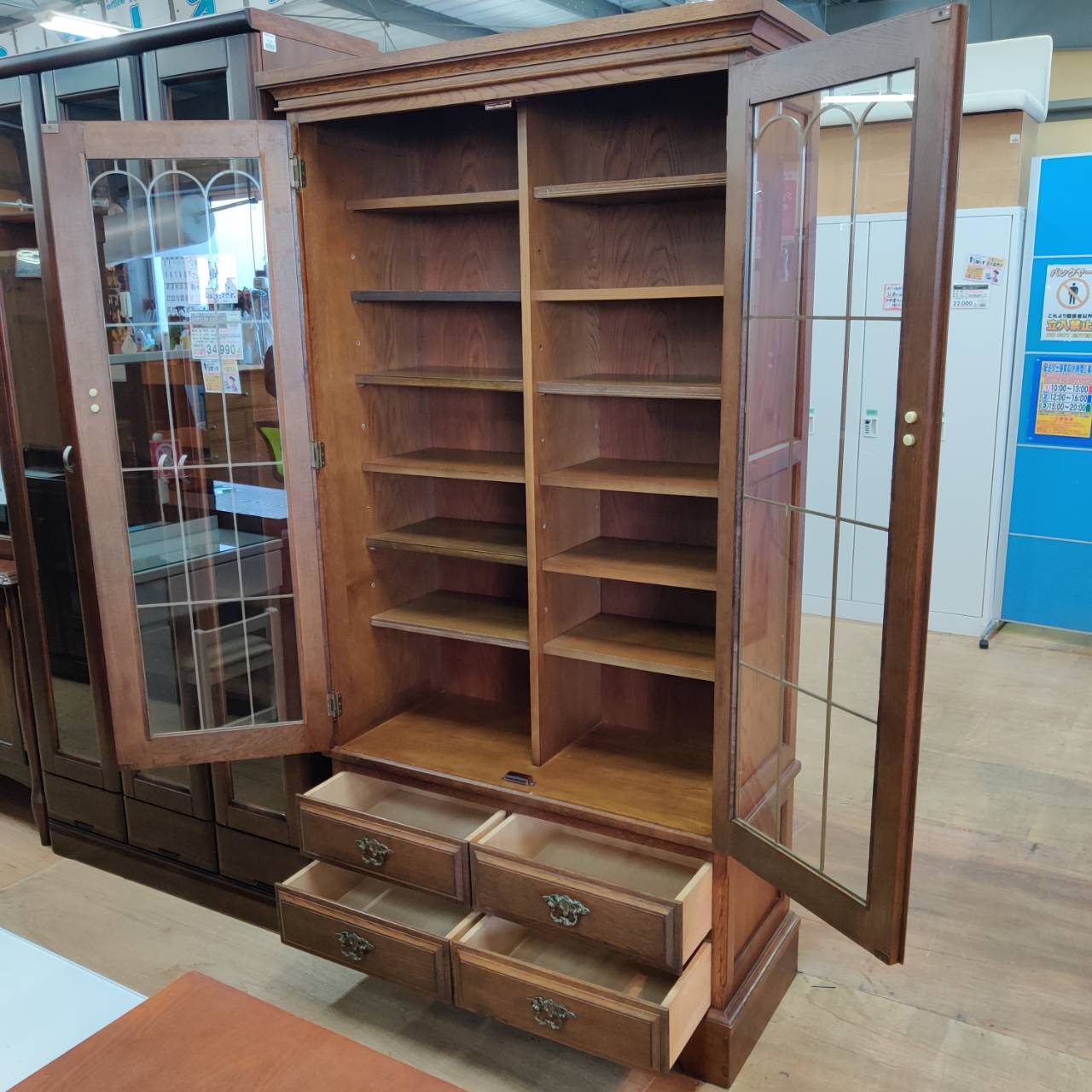 カリモク 2枚扉書棚 販売中！愛品倶楽部柏店 | リサイクルショップ 