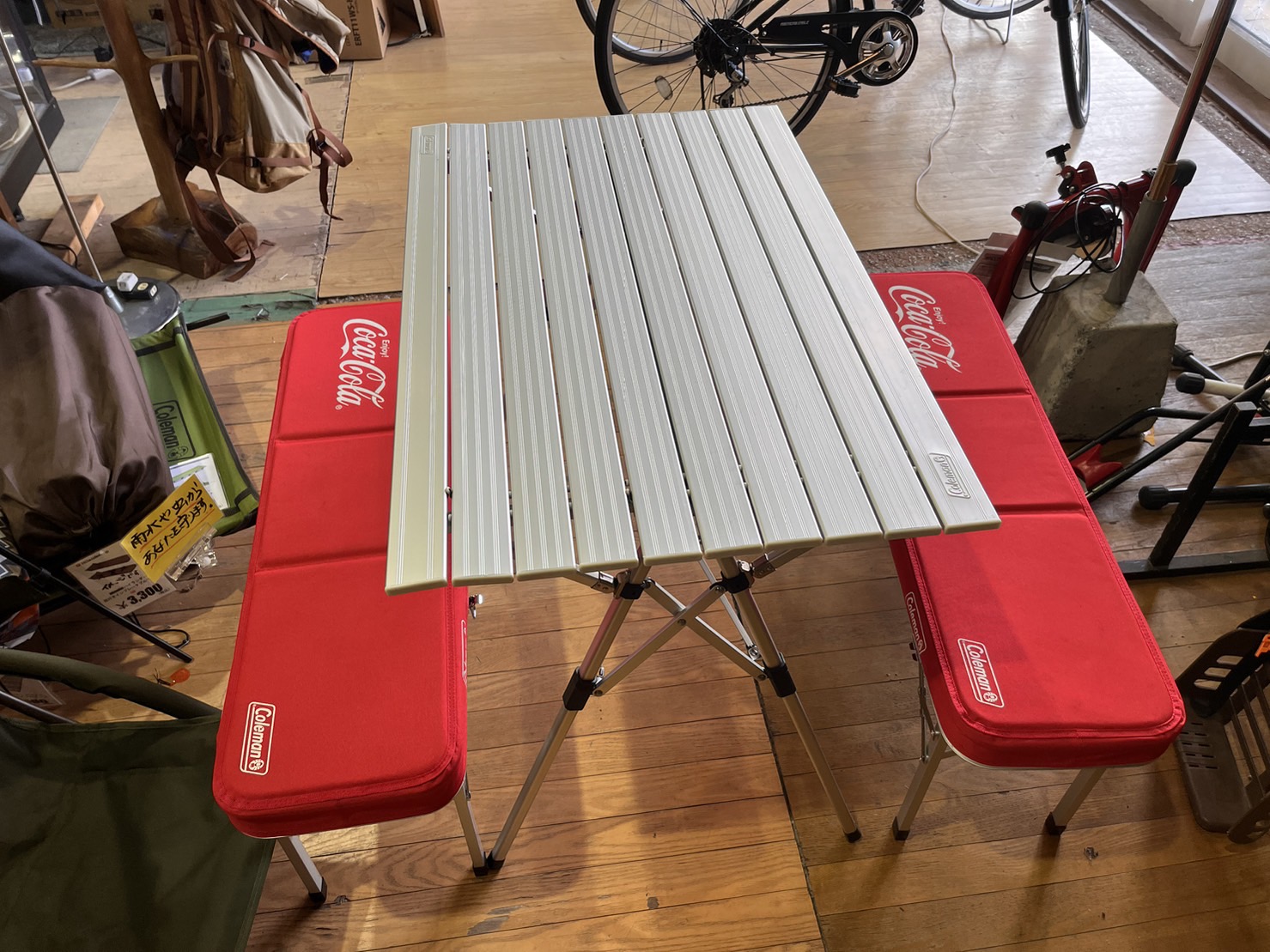 コールマン コカコーラ ピクニックベンチセット買取しました｜愛品館  