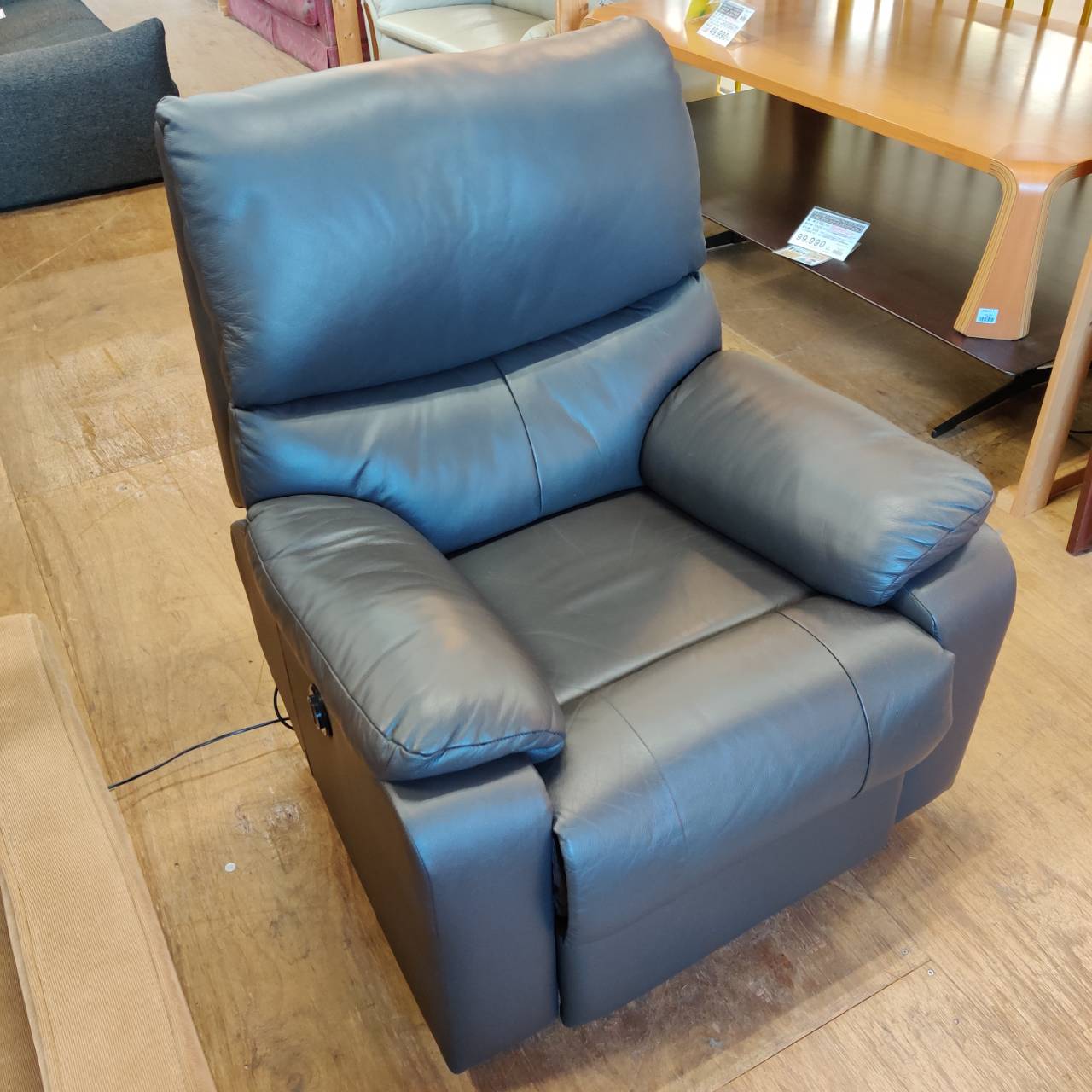 ニトリ 本革電動ソファ 販売中！愛品倶楽部柏店 | リサイクルショップ 