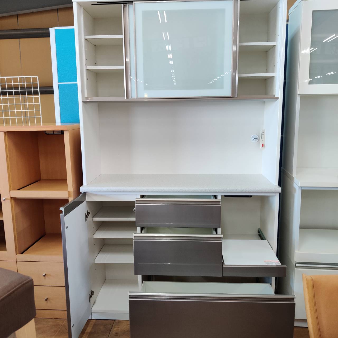 ニトリ 2枚スライド扉キッチンボード アルミナ2 販売中！ 愛品倶楽部柏  