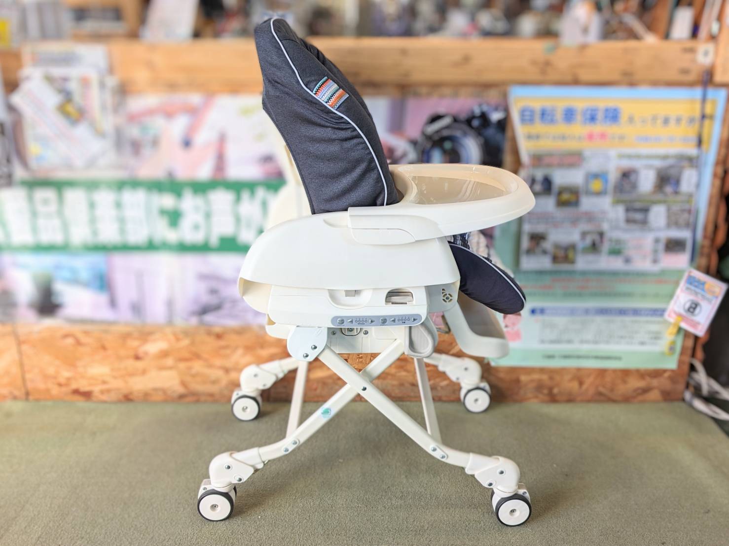 愛品倶楽部柏店】Combi コンビ ネムリラ4キャス オートスウィング ロッタ