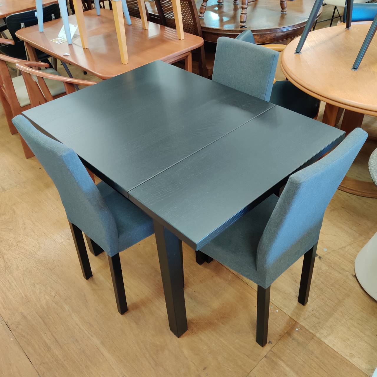 愛品倶楽部柏店】IKEA イケア 伸長式ダイニング3点セット EKEDALEN
