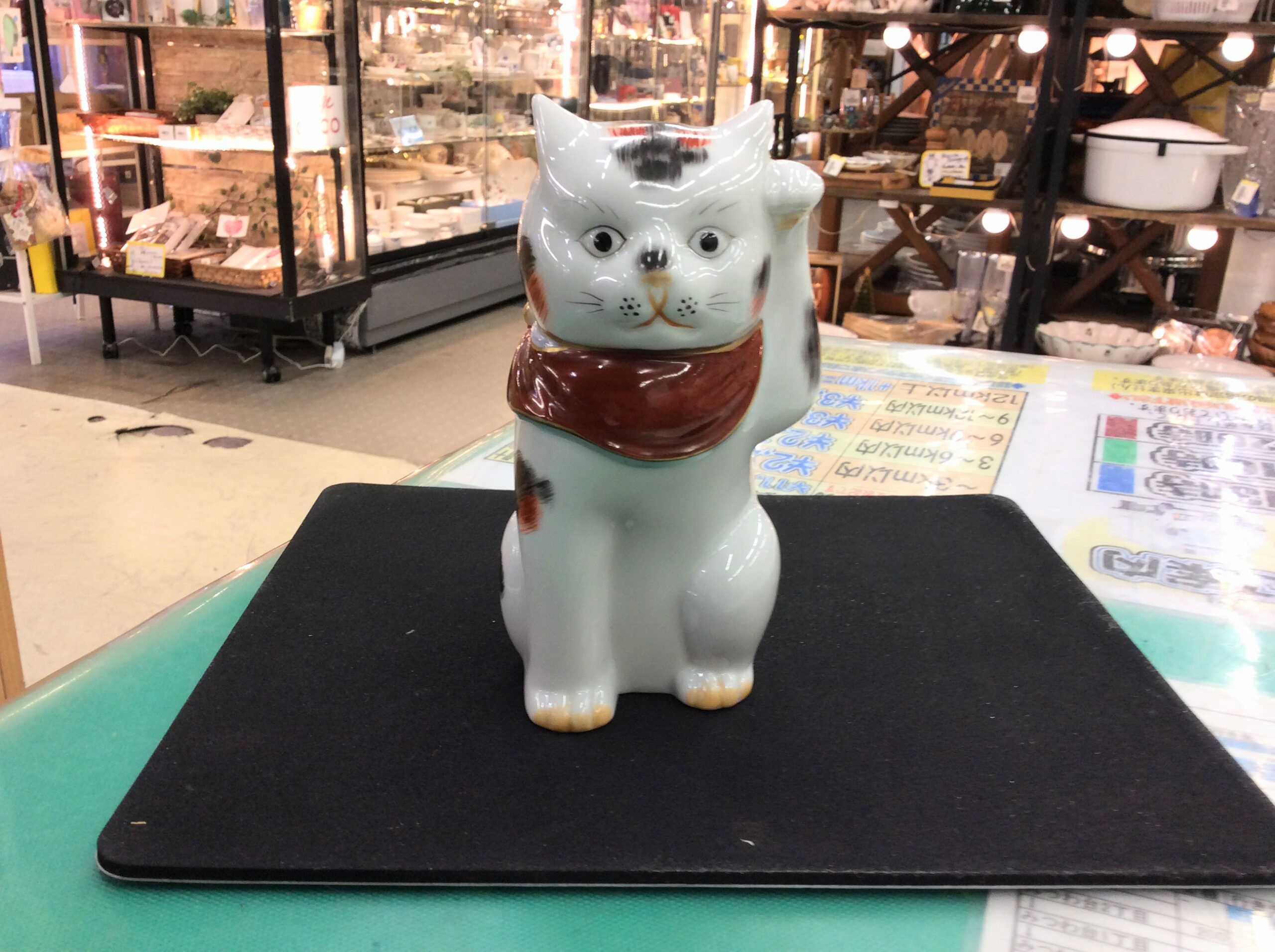 伊万里　招き猫　置物