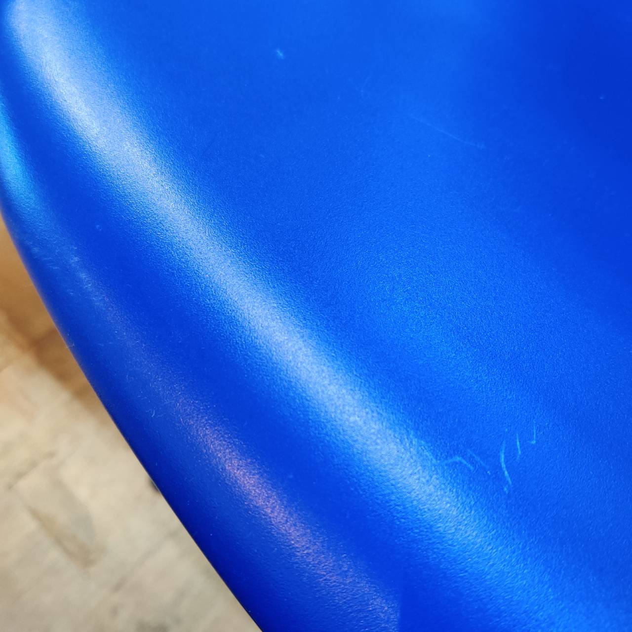 Vitra イームズ サイドシェルチェア エッフェルベース 青 販売中！ 愛 