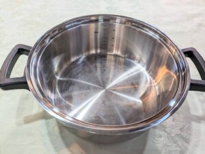 MEYER マイヤー クイッカークッキング 低圧力鍋 24cmを店頭にて販売中 