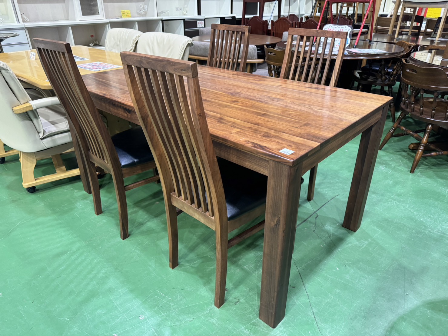 東京インテリア｜ダイニング5点セット買取致しました｜愛品館八千代店  