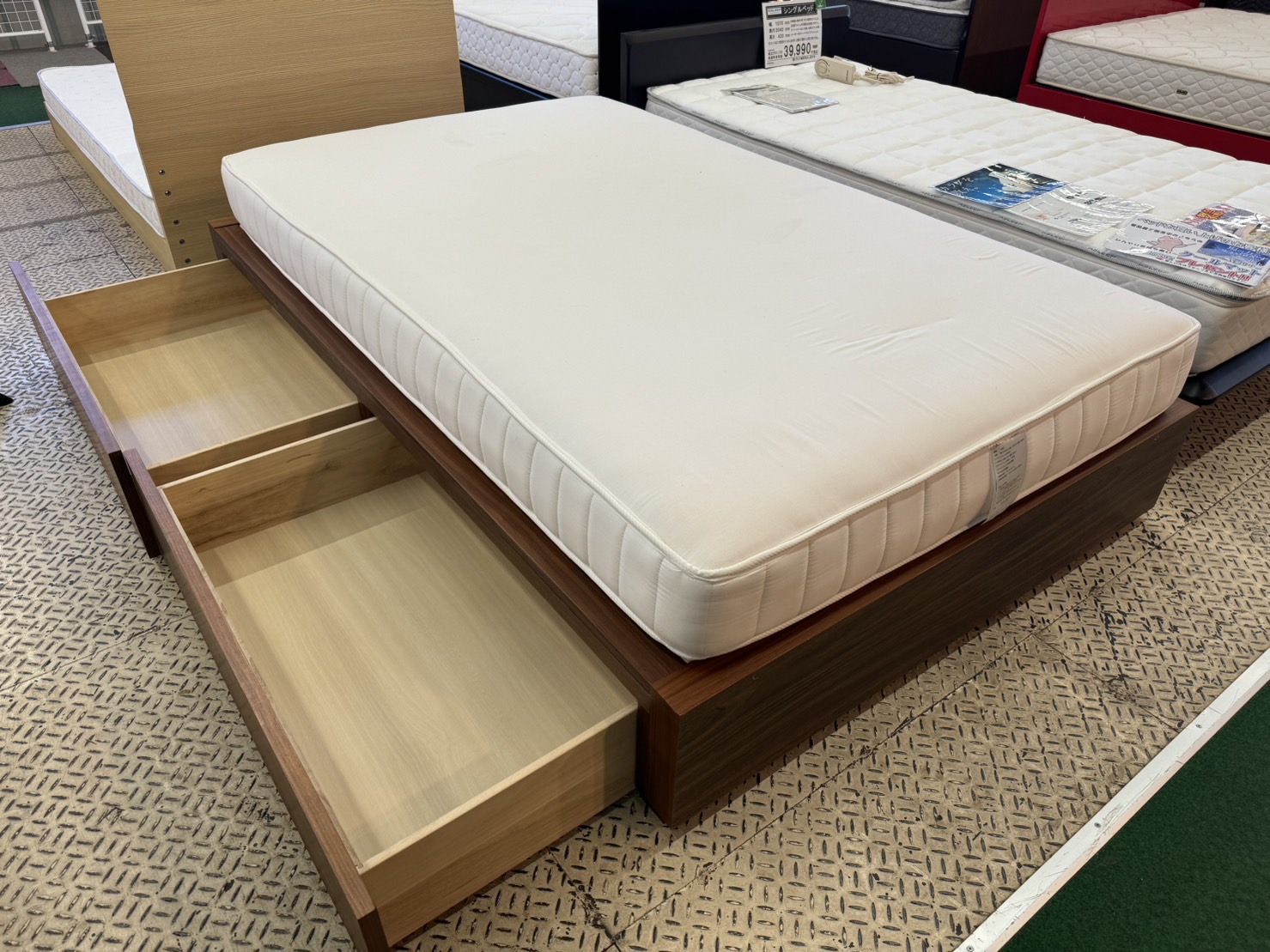 無印良品｜収納付｜セミダブルベッド買取致しました｜愛品館  