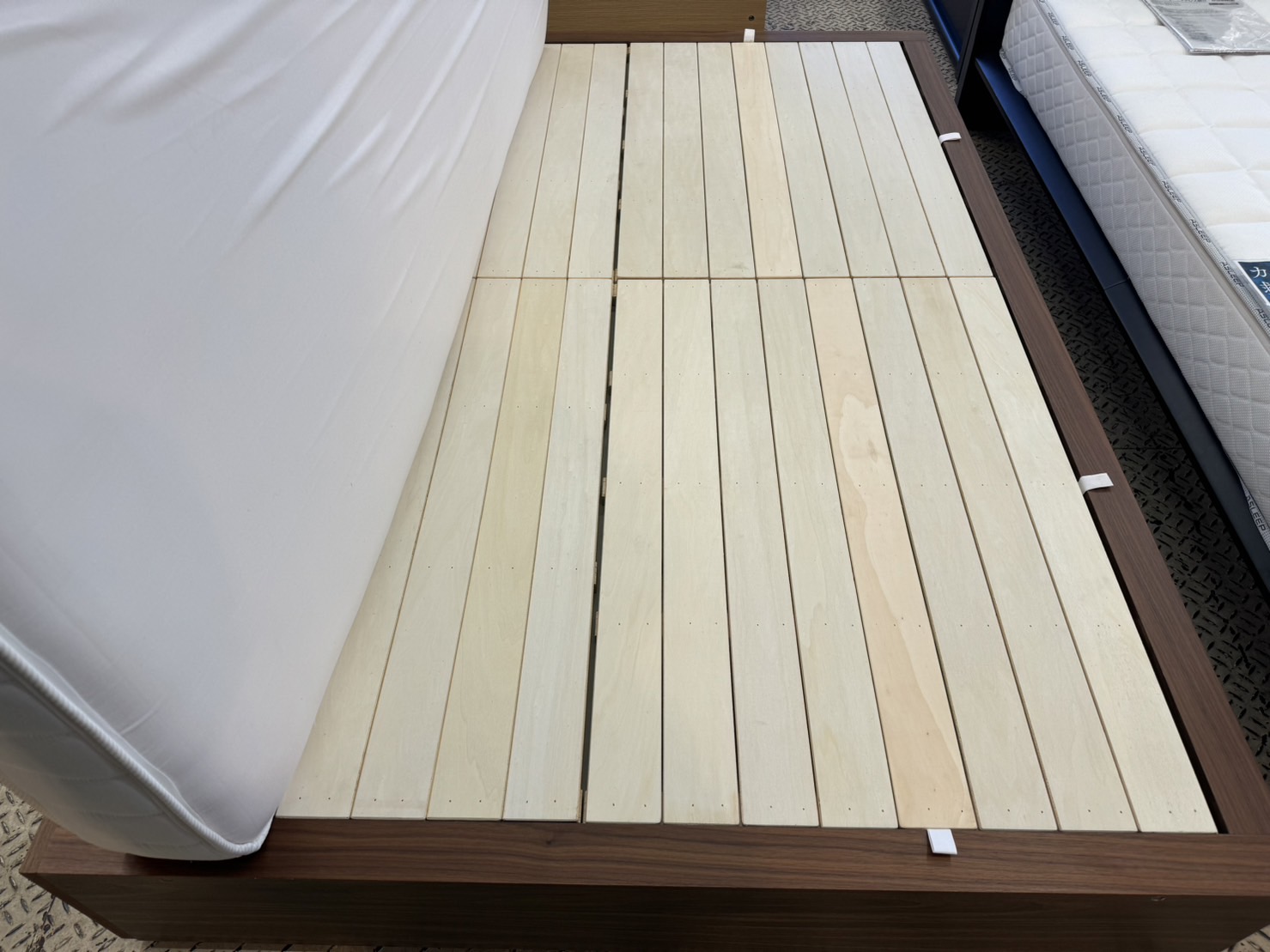 無印良品｜収納付｜セミダブルベッド買取致しました｜愛品館  