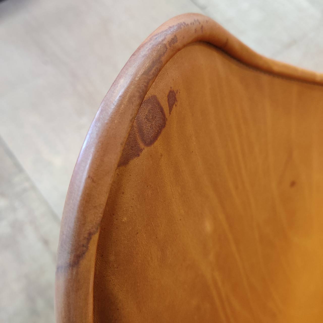 CUERO 本革 BKFチェア マリポサ ブラウン 販売中！ 愛品倶楽部柏店  