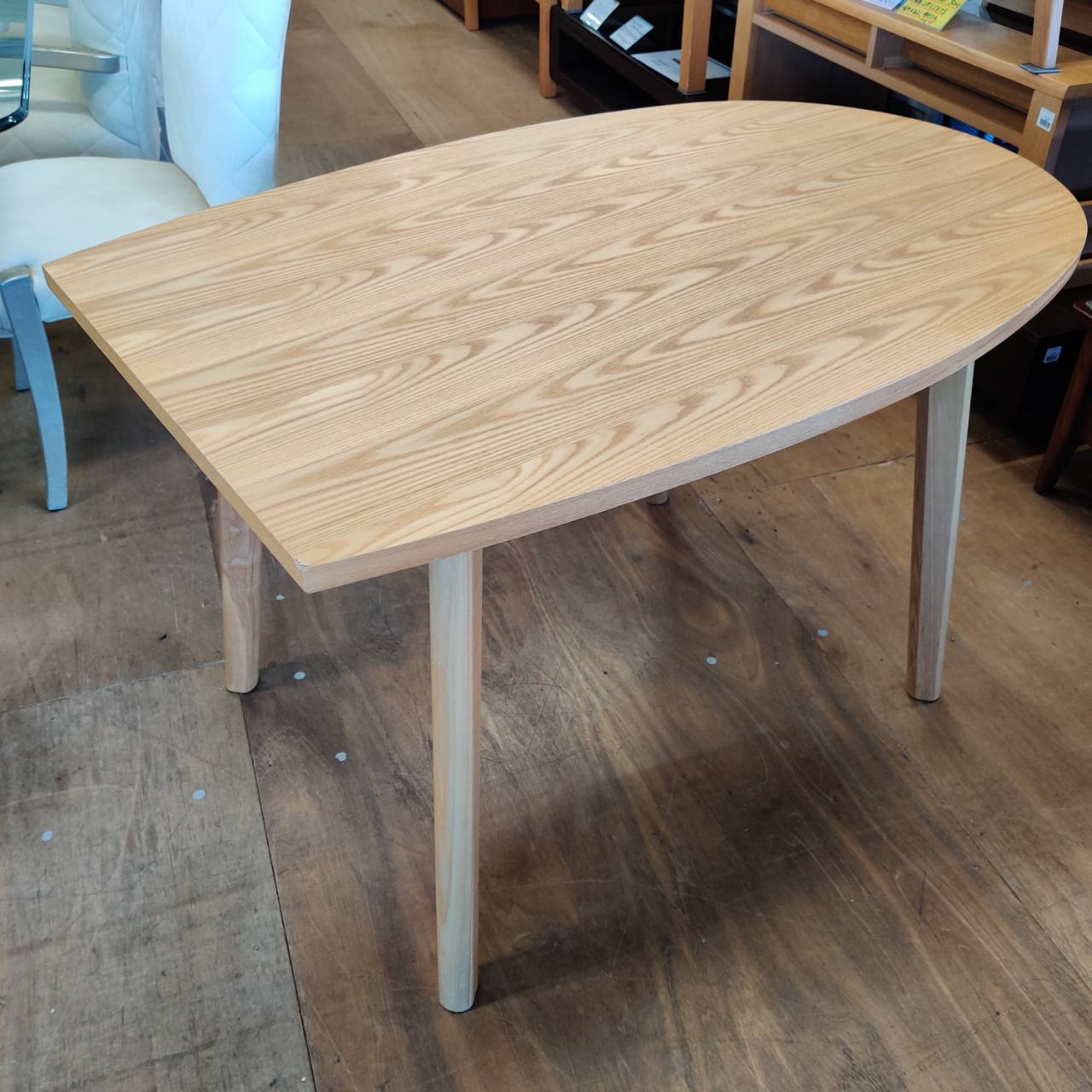 フランフラン パルセイロ ダイニングテーブル すわ 