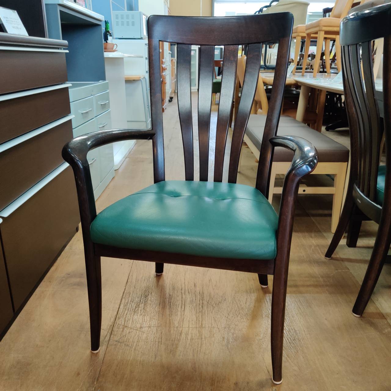 カリモク ダイニング5点セット 販売中！ 愛品倶楽部柏店 リユース  