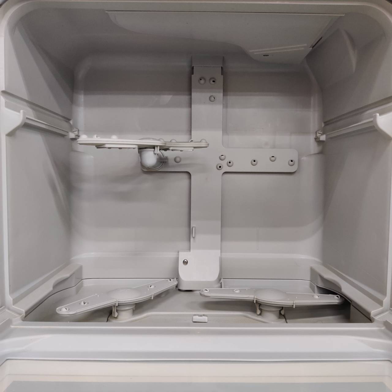 パナソニック 食器洗い乾燥機(NP-TH3/2019年製) 販売中！ 愛品倶楽部柏  