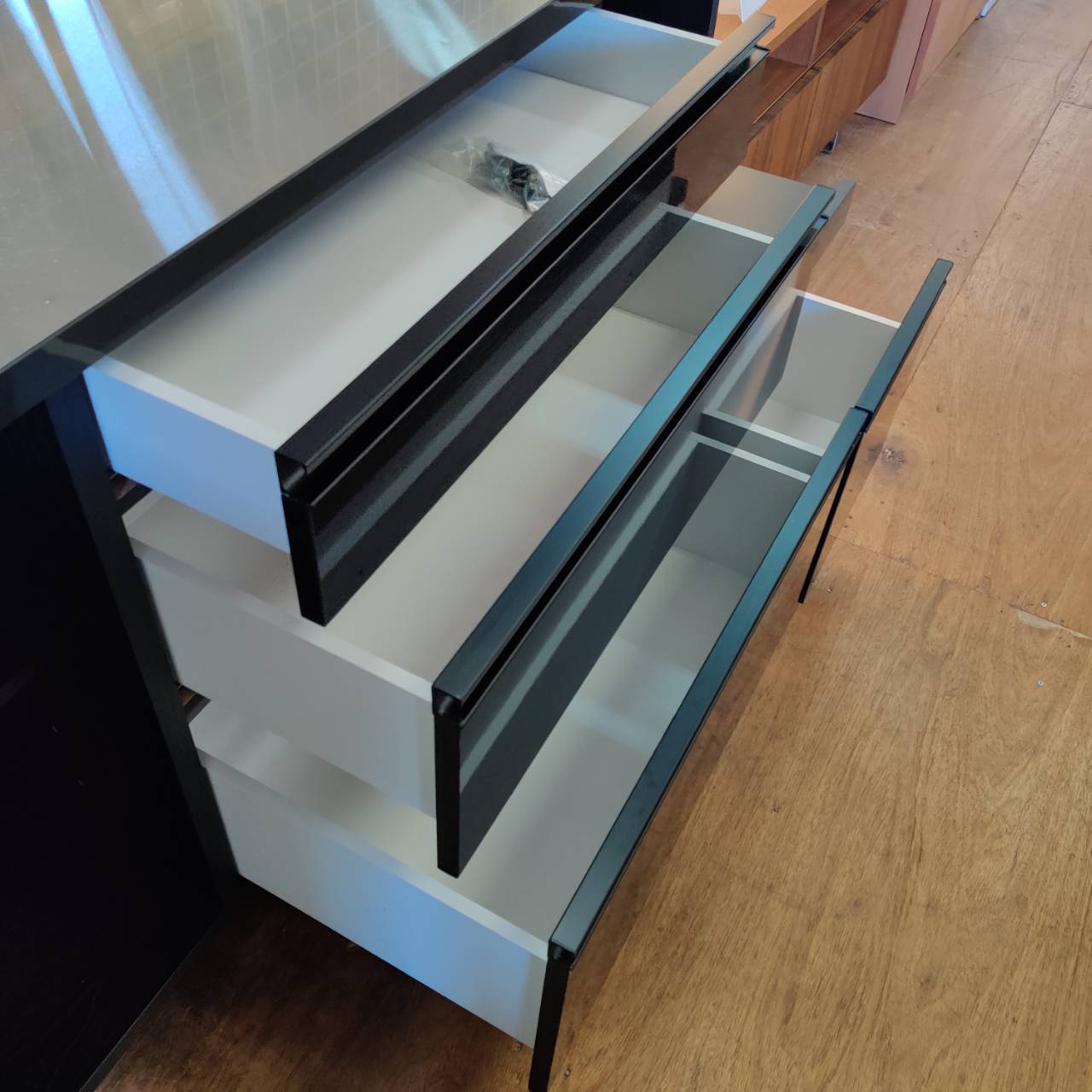 古賀家具 2枚スライド扉オープンボード ゼロ 販売中！ 愛品倶楽部柏店 