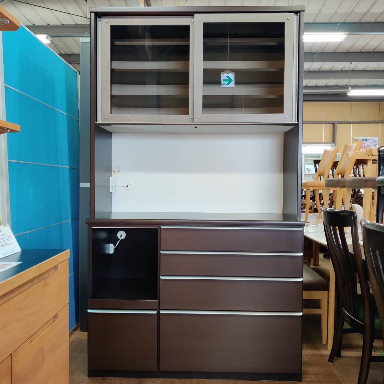 愛品倶楽部柏店】モリタインテリア 4枚スライド扉キッチンボード 