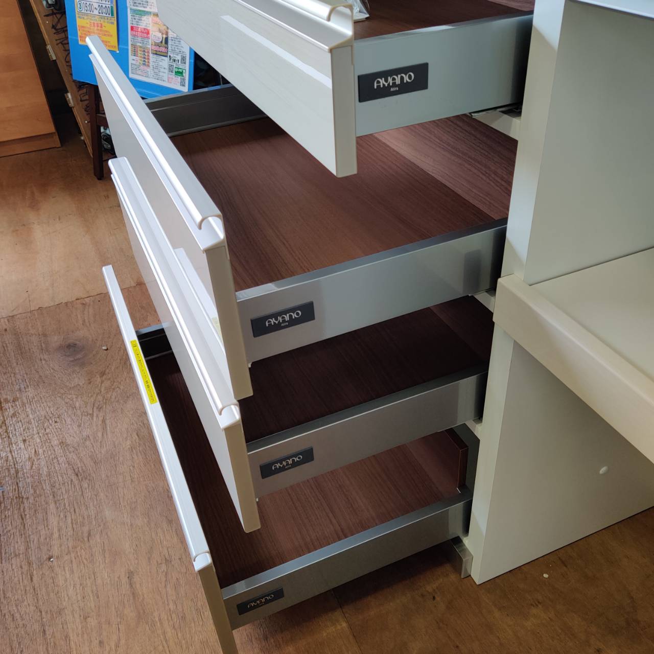 綾野製作所 2枚スライド扉キッチンボード LXシリーズ 販売中！ 愛品  