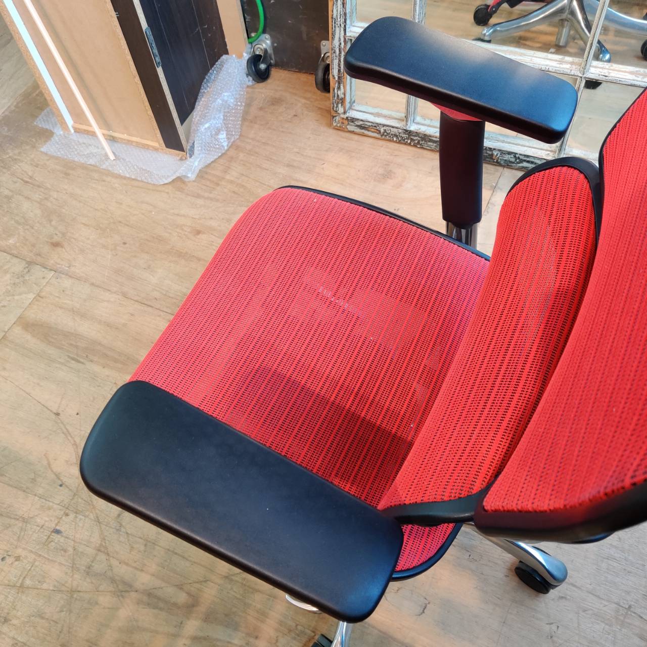 Ergohuman エルゴヒューマン プロ 販売中！ 愛品倶楽部柏店 リユース 
