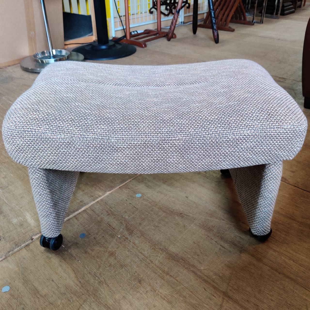 カリモク リクライニングワイドソファ&オットマン WT5162 販売中！ 愛  