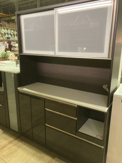 ニトリ｜アルミナ2｜スライド扉キッチンボード買取入荷致しまし  