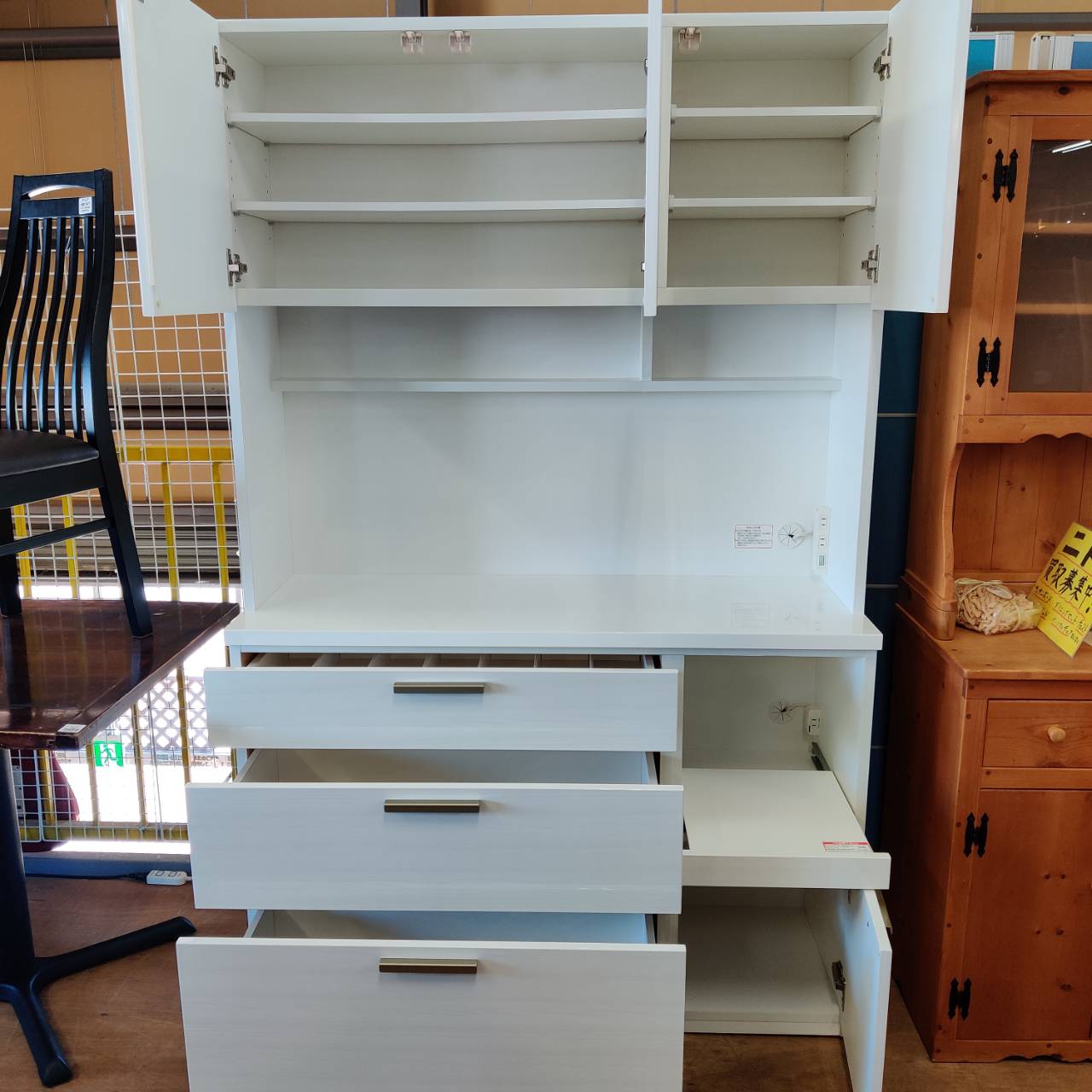 ニトリ 3枚扉キッチンボード ソレル120KB 販売中！ 愛品倶楽部柏店  