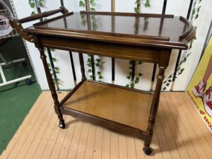 カリモク｜コロニアルシリーズ｜キッチンワゴン引出付買取致しました 