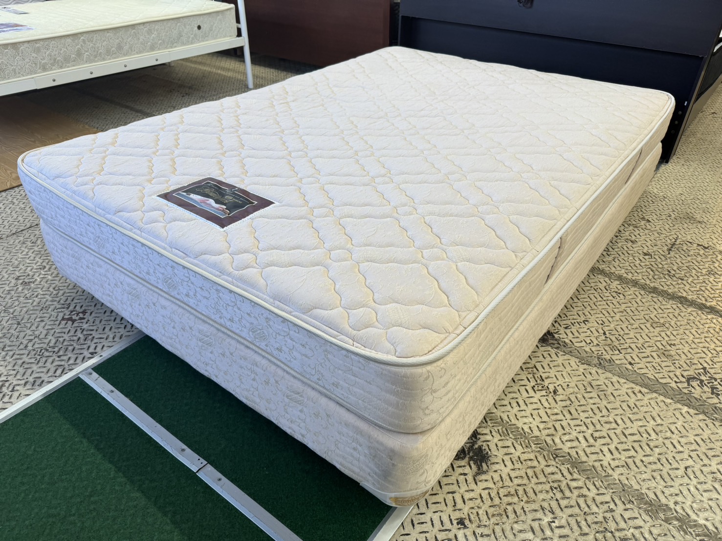 愛品館八千代店】KINGSDOWN ダブルクッション ダブルベット passions 混ぜ 