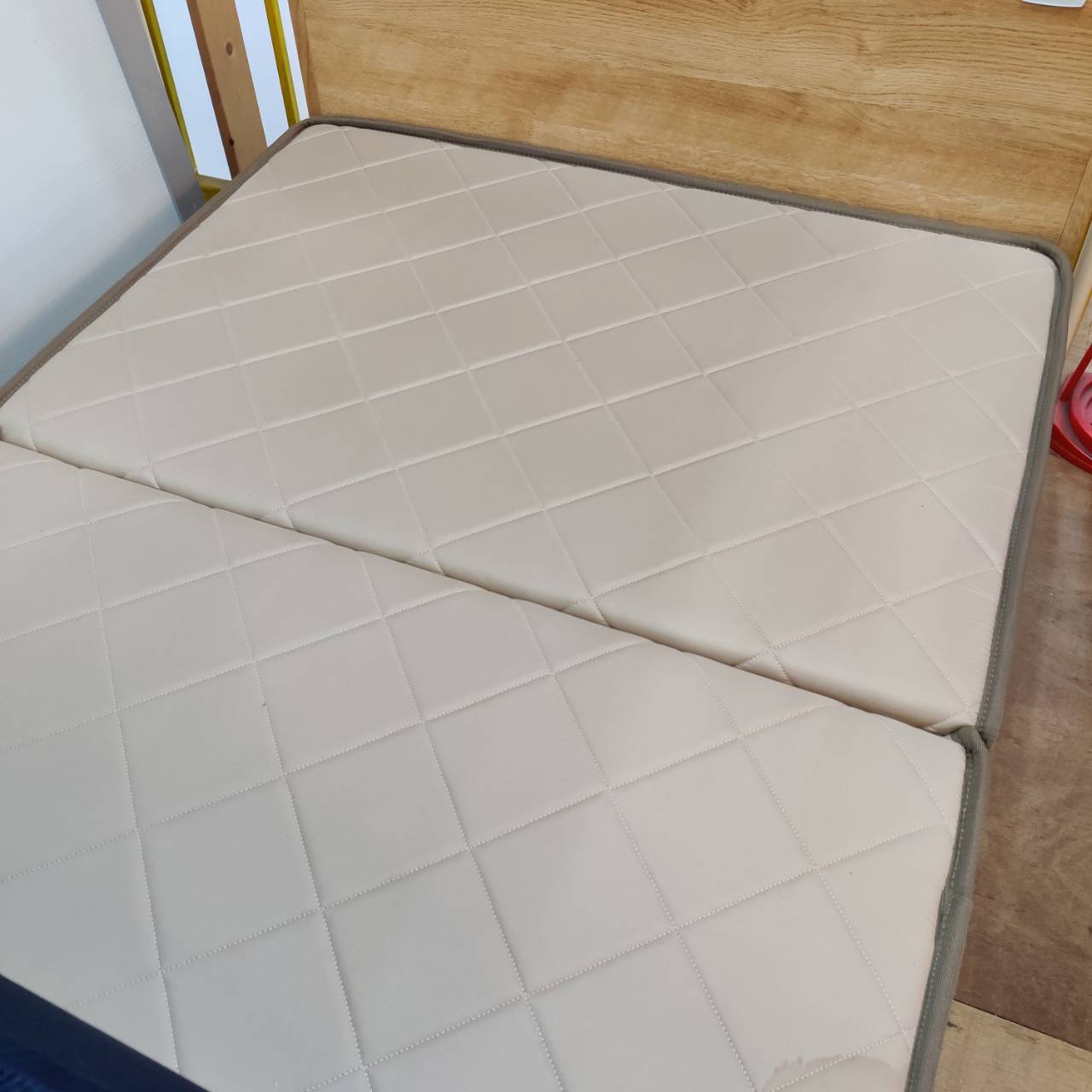 シングルベッド 収納付き M:ニトリ 硬質マットパーム3 & 西川 エアー  