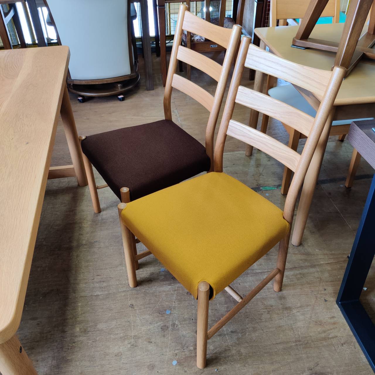 値下げしました！ 大塚家具製造 引出付ベンチダイニング4点セット 